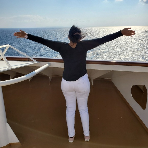 Meet the Posher Other - Meet your Posher, Rose